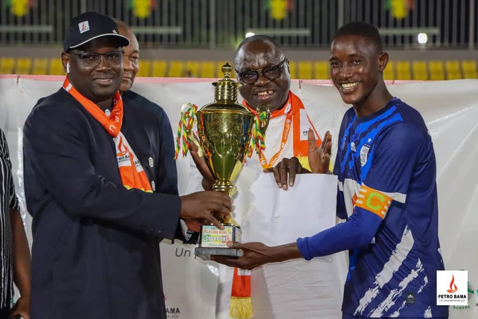 LIGUE DE BAMAKO - SUPER COUPE PETRO BAMA : LE STADE MALIEN BRANDIT LE TROPHÉE