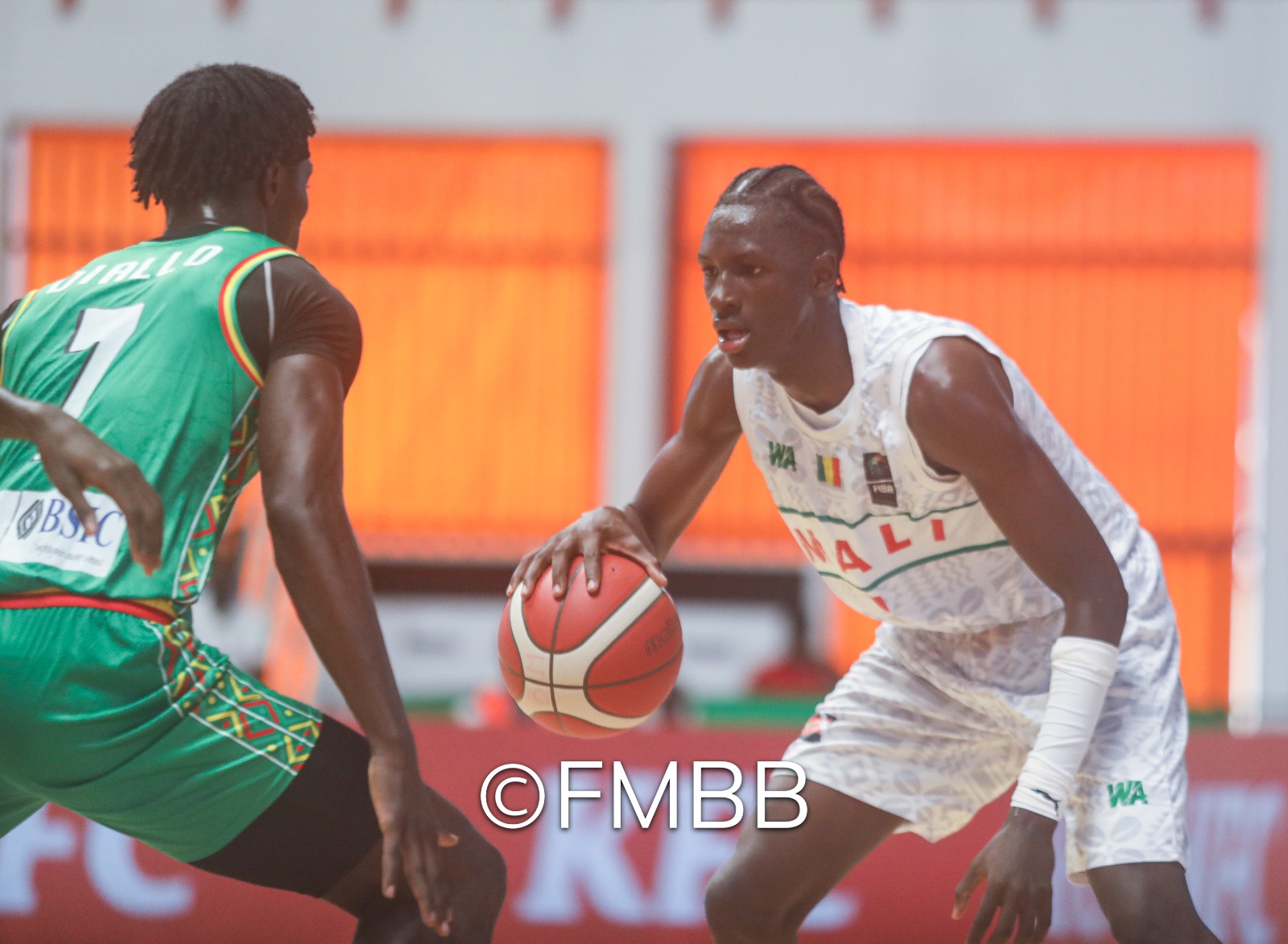 AFRO BASKET U18 Filles et Garçons : Et DE 10 pour les Aiglonnes