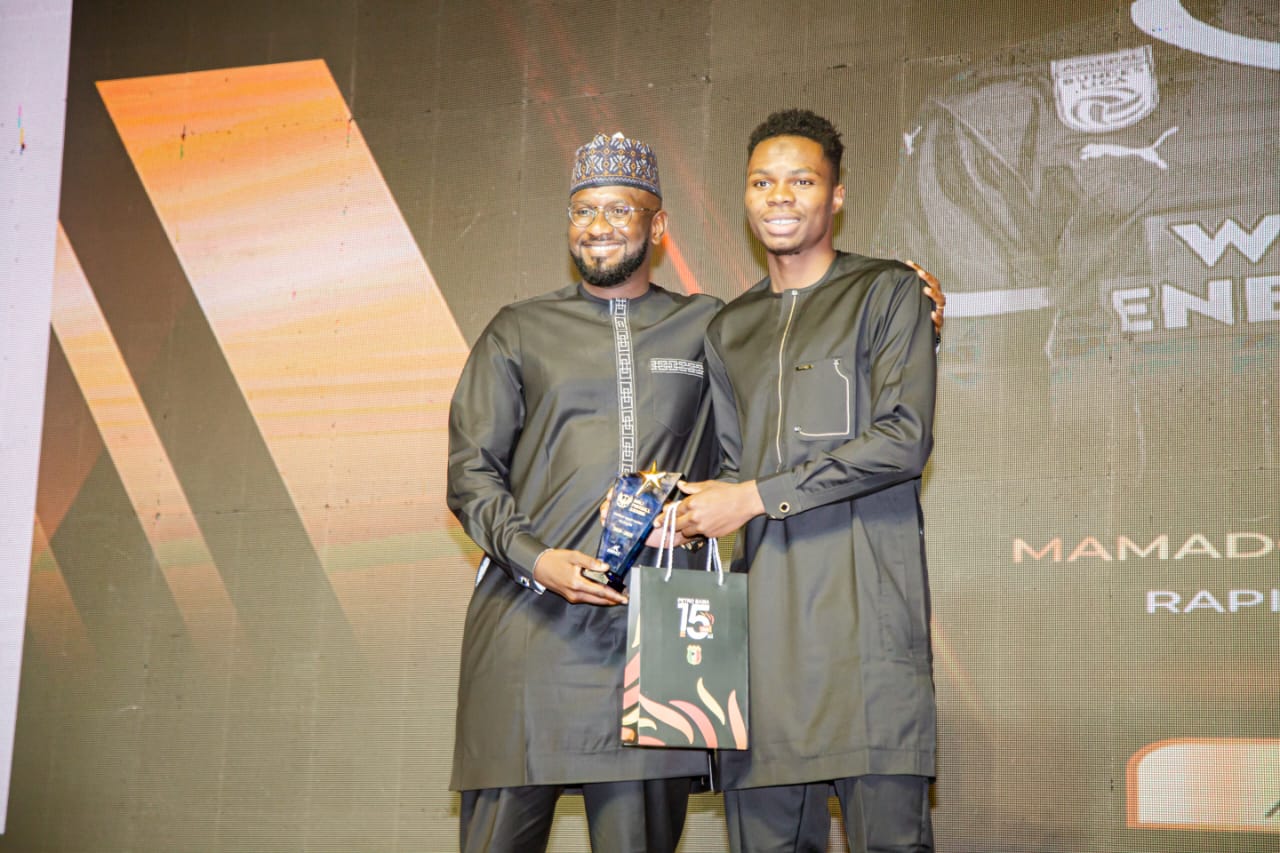 MALI FOOTBALL AWARDS 2025 : Yves Bissouma, Roi de l’année