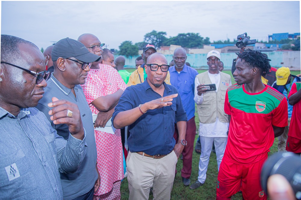 VISITE FEMAFOOT : LE STADE MALIEN ET DJOLIBA AC ENCOURAGÉS
