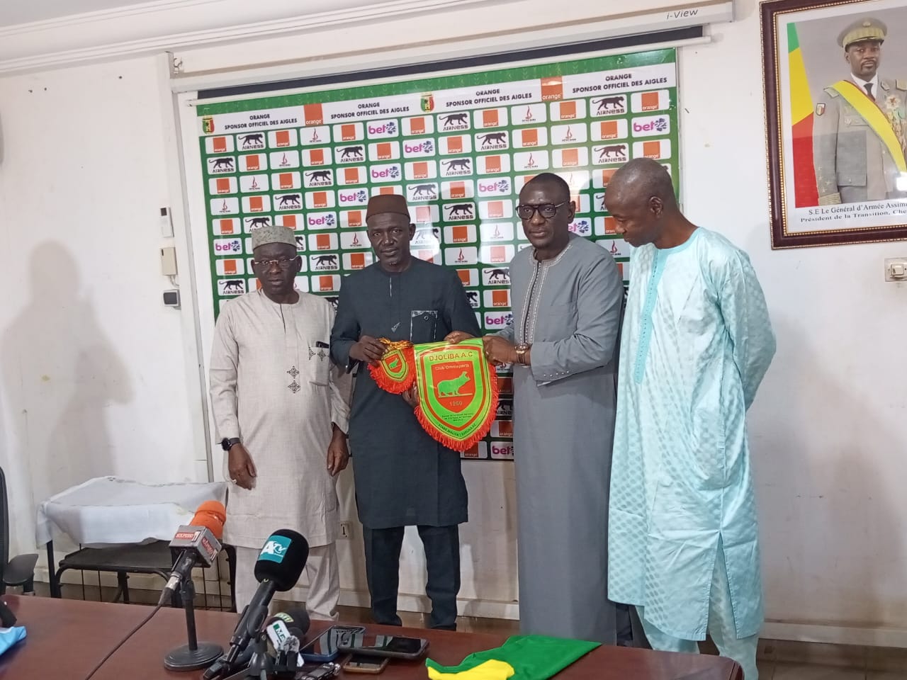 COUPE DU MALI 2025 : LES DEUX FINALISTES HABILLÉS